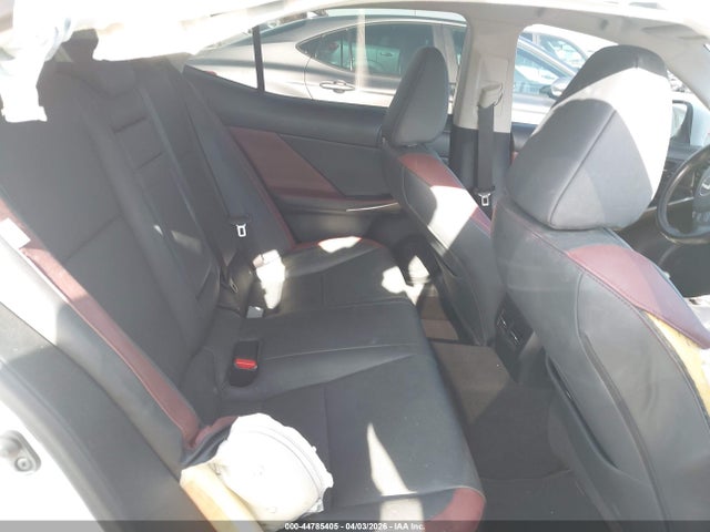 Lexus IS 300 2020 JTHDA1D24L5107462 Image 8