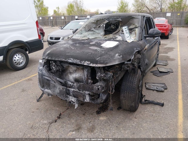 44785413 :رقم المزاد ، SALVV2BG0FH985318 vin ، 2015 Land Rover Range Rover Evoque Prestige مزاد بيع