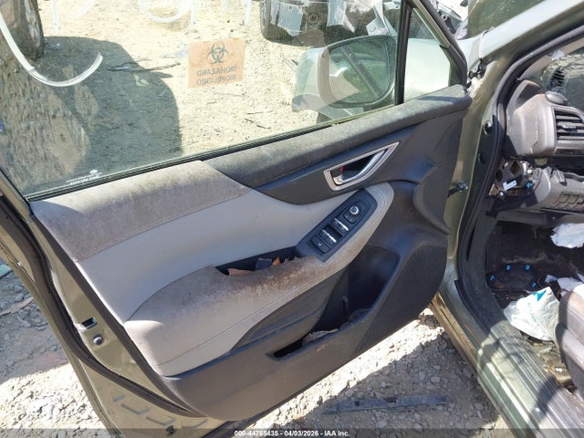 Продажа на аукционе авто 2019 Subaru Forester Premium, vin: JF2SKAGC4KH406541, номер лота: 44785435