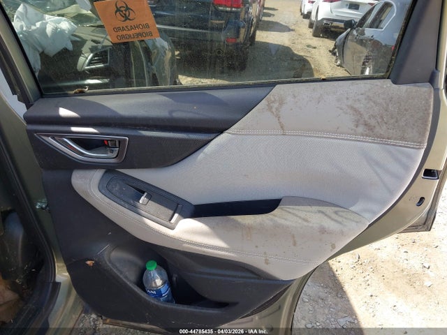 Продажа на аукционе авто 2019 Subaru Forester Premium, vin: JF2SKAGC4KH406541, номер лота: 44785435