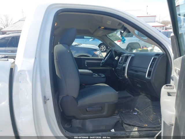 Продажа на аукционе авто 2018 Ram 1500, vin: 3C6JR7ET7JG175999, номер лота: 44785449