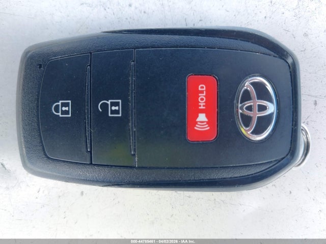 JTDACAAU5R3033459 Toyota PRIUS XLE