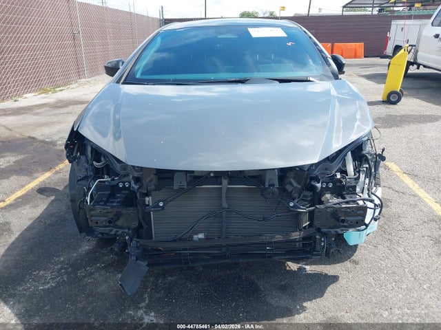 JTDACAAU5R3033459 Toyota PRIUS XLE