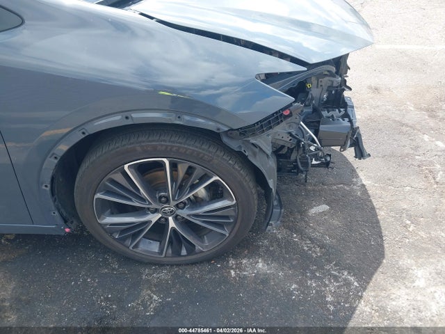 JTDACAAU5R3033459 Toyota PRIUS XLE