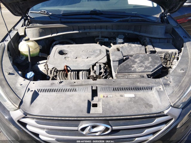 KM8J33AL8JU763587 Hyundai Tucson Sport