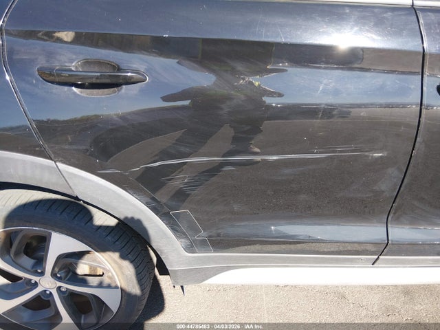 KM8J33AL8JU763587 Hyundai Tucson Sport