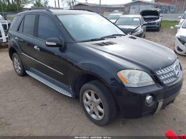 2008 MERCEDES-BENZ ML 550 4JGBB72E08A337760