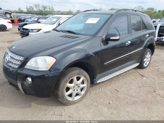 2008 MERCEDES-BENZ ML 550 4JGBB72E08A337760 Photo 1