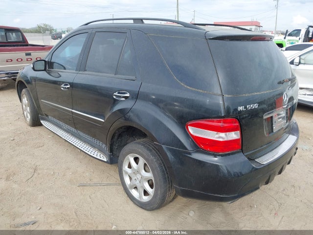2008 MERCEDES-BENZ ML 550 4JGBB72E08A337760 Photo 2