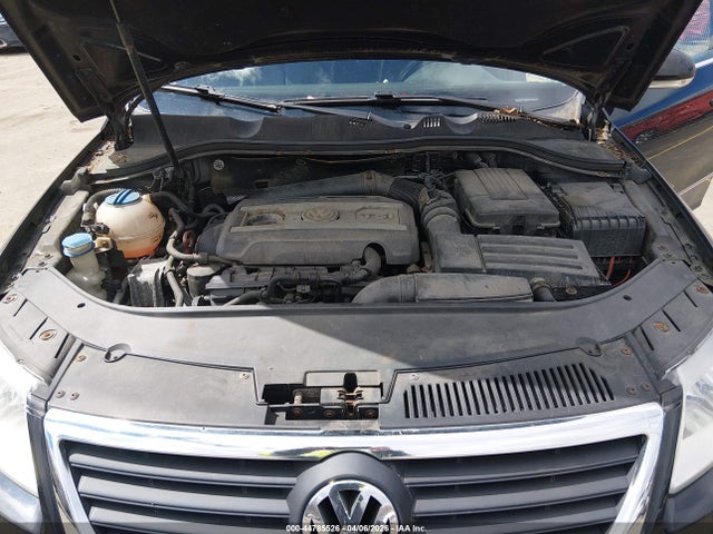 2010 Volkswagen Passat Komfort მანქანა იყიდება აუქციონზე, vin: WVWXM7ANXAE145024, აუქციონის ნომერი: 44785526