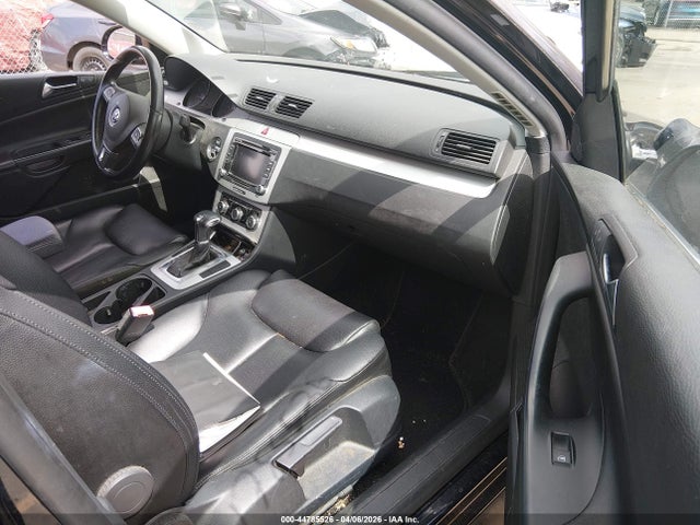 2010 Volkswagen Passat Komfort მანქანა იყიდება აუქციონზე, vin: WVWXM7ANXAE145024, აუქციონის ნომერი: 44785526