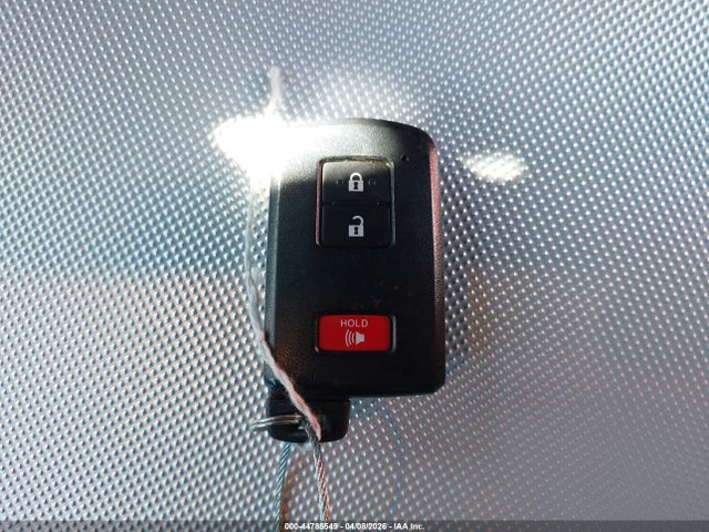 3TMCZ5ANXJM185909 Toyota Tacoma Trd Off Road