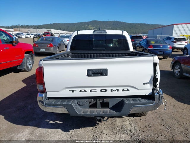 3TMCZ5ANXJM185909 Toyota Tacoma Trd Off Road