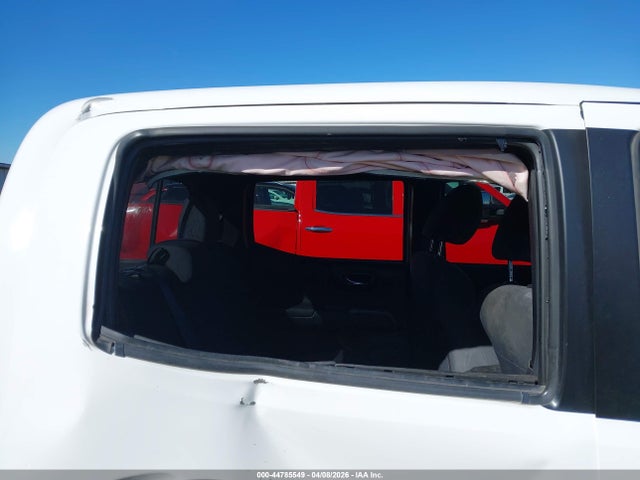 3TMCZ5ANXJM185909 Toyota Tacoma Trd Off Road