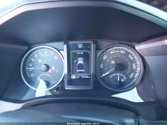 3TMCZ5ANXJM185909 Toyota Tacoma Trd Off Road