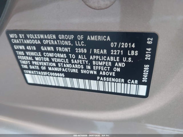 2015 Volkswagen Passat 1.8t Wolfsburg Edition მანქანა იყიდება აუქციონზე, vin: 1VWAT7A33FC009695, აუქციონის ნომერი: 44785559