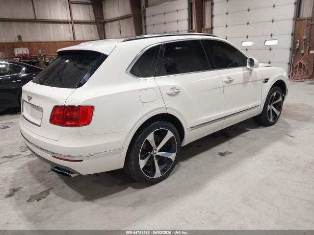SJAAM2ZV8KC027341 Bentley Bentayga V8