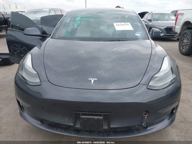 Tesla Model 3 Performance Dual Motor All-wheel Drive 2023 5YJ3E1EC9PF399669 Image 12