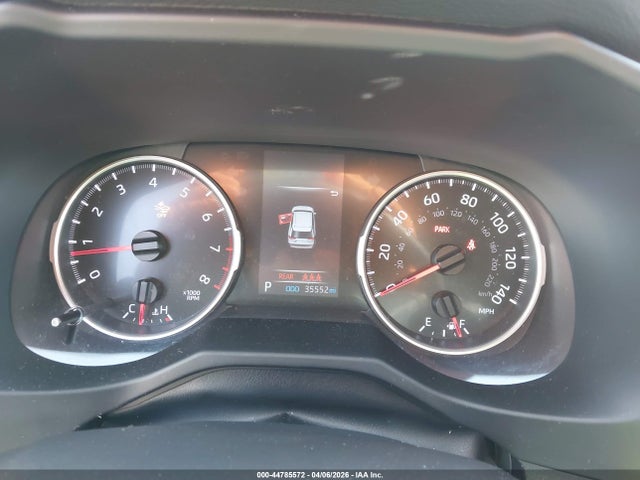 2T3F1RFV6NW281822 Toyota RAV4 LE