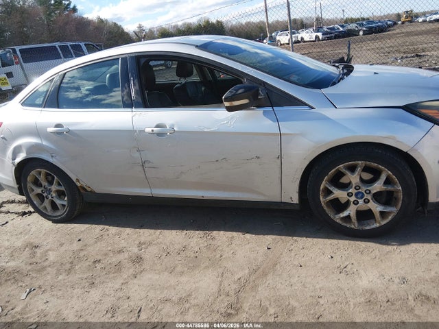 Продажа на аукционе авто 2012 Ford Focus Titanium, vin: 1FAHP3J2XCL102169, номер лота: 44785586