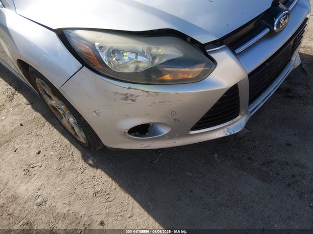 Продажа на аукционе авто 2012 Ford Focus Titanium, vin: 1FAHP3J2XCL102169, номер лота: 44785586