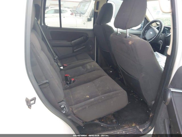 44785604 :رقم المزاد ، 1FMEU7DE6AUB03552 vin ، 2010 Ford Explorer Xlt مزاد بيع