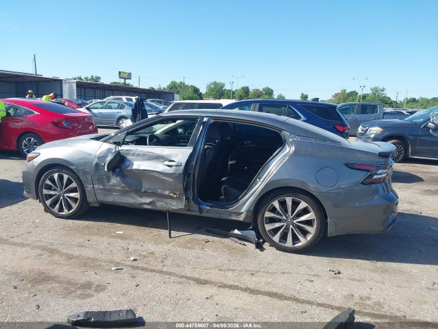 Продажа на аукционе авто 2022 Nissan Maxima Platinum Xtronic Cvt, vin: 1N4AA6FV0NC507970, номер лота: 44785607