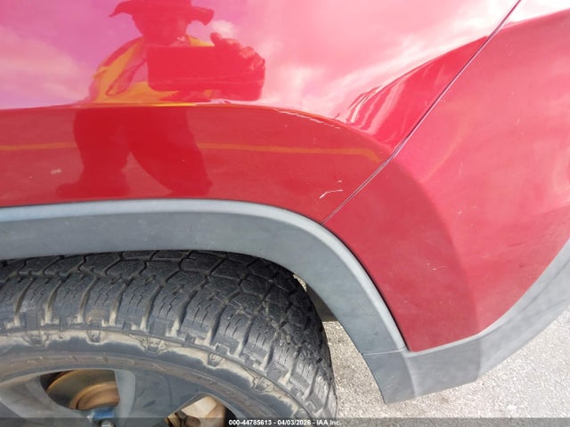 44785613 :رقم المزاد ، 1C4PJLAB2HW578381 vin ، 2017 Jeep Cherokee Altitude Fwd مزاد بيع