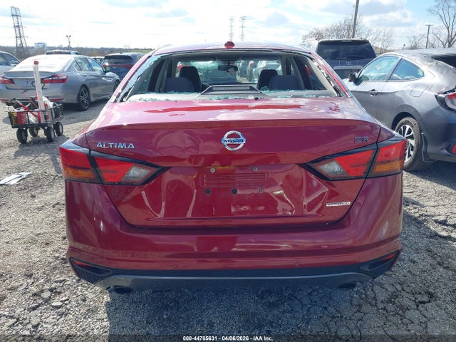 44785631 :رقم المزاد ، 1N4AL4CV3LC138117 vin ، 2020 Nissan Altima Sr Vc-turbo Fwd مزاد بيع