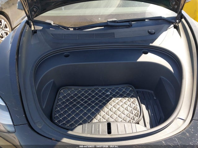 5YJ3E1EA2LF611272 Tesla MODEL 3