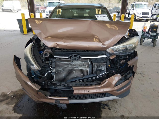 KM8J33A20HU403179 Hyundai Tucson Eco