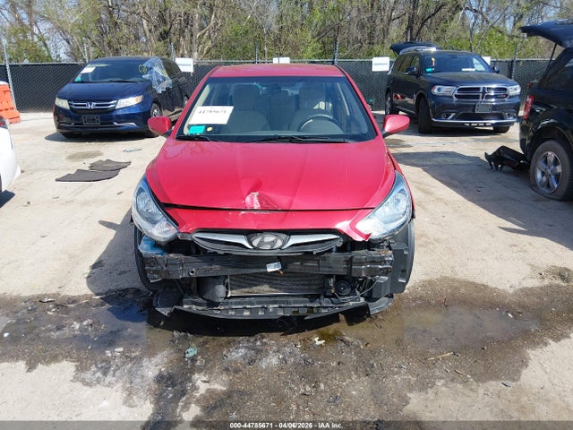 2014 Hyundai Accent Gls მანქანა იყიდება აუქციონზე, vin: KMHCT4AE4EU703263, აუქციონის ნომერი: 44785671