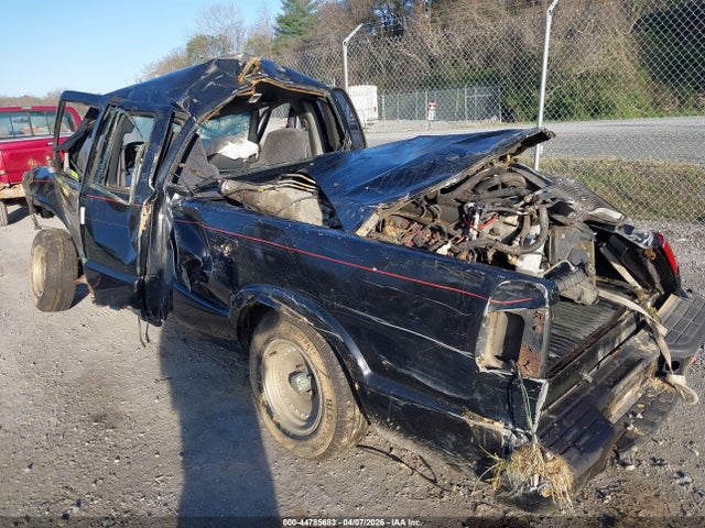 Продажа на аукционе авто 2002 Gmc Sonoma Sl, vin: 1GTCS19W828262776, номер лота: 44785683