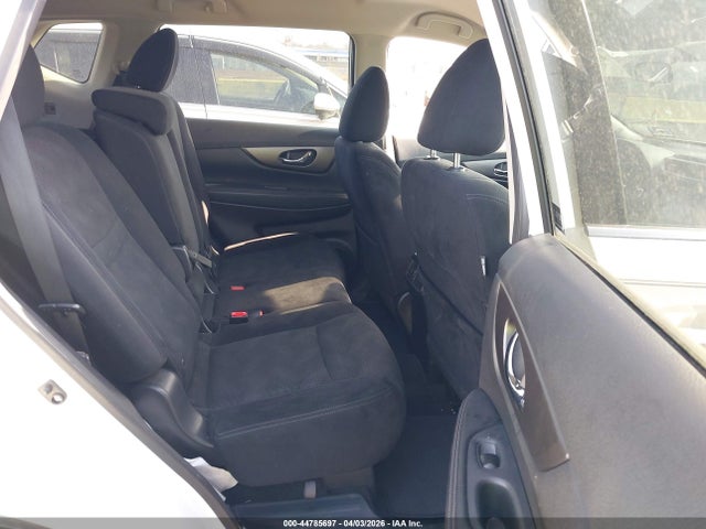 Продажа на аукционе авто 2015 Nissan Rogue Sv, vin: 5N1AT2MK9FC778657, номер лота: 44785697