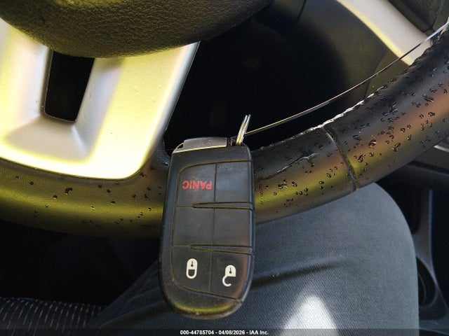 44785704 :رقم المزاد ، 3C4PDCAB5ET317139 vin ، 2014 Dodge Journey Se مزاد بيع