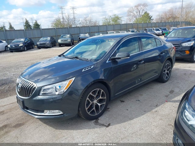 1G4G45G35GF175170 Buick Lacrosse Sport Touring