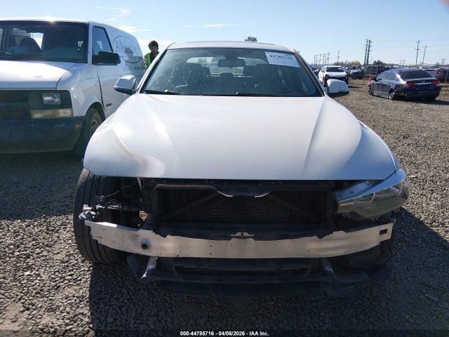 2017 Bmw 320i მანქანა იყიდება აუქციონზე, vin: WBA8E1G59HNU14465, აუქციონის ნომერი: 44785716