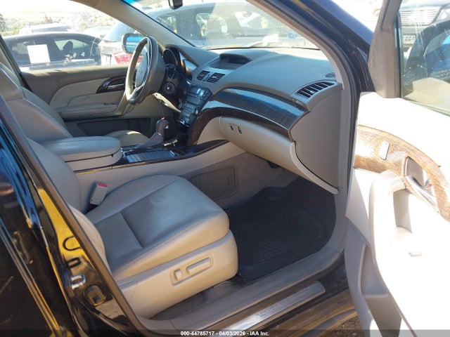 44785717 :رقم المزاد ، 2HNYD2H24DH500974 vin ، 2013 Acura Mdx مزاد بيع