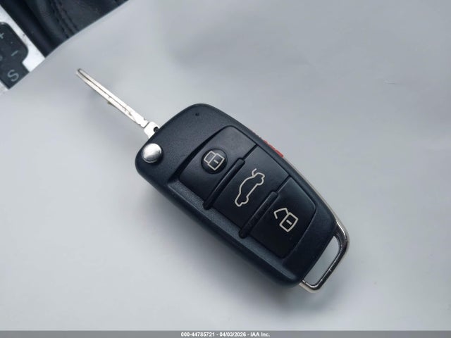 2016 AUDI Q3 WA1GFCFS1GR006249 Photo 10