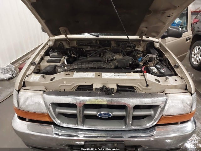 44785729 :رقم المزاد ، 1FTZR15V5YTB33869 vin ، 2000 Ford Ranger Xl/xlt مزاد بيع