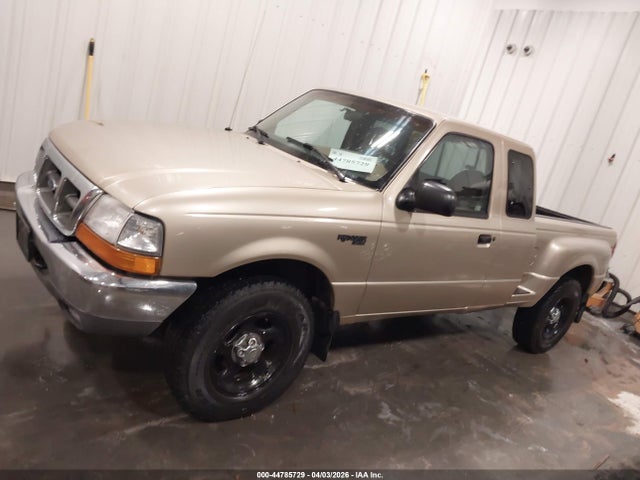 44785729 :رقم المزاد ، 1FTZR15V5YTB33869 vin ، 2000 Ford Ranger Xl/xlt مزاد بيع