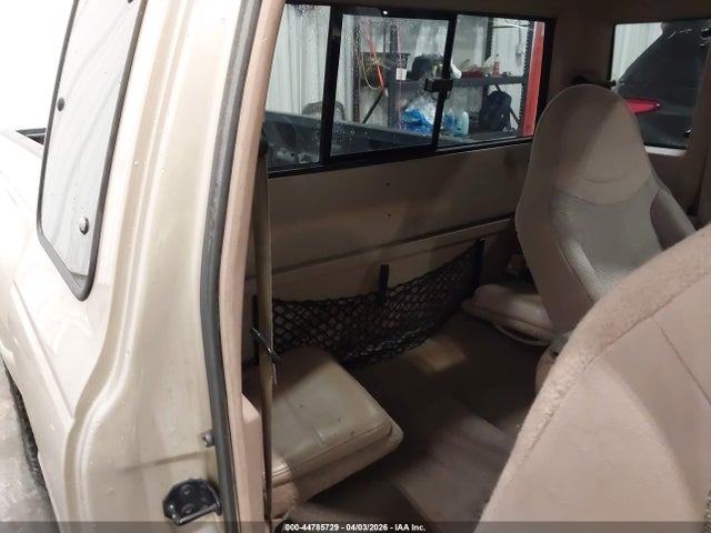 44785729 :رقم المزاد ، 1FTZR15V5YTB33869 vin ، 2000 Ford Ranger Xl/xlt مزاد بيع