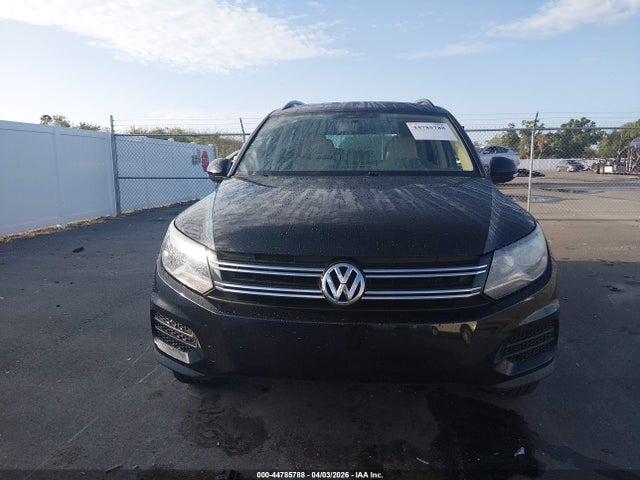 Продажа на аукционе авто 2015 Volkswagen Tiguan Se, vin: WVGAV7AX6FW616121, номер лота: 44785788