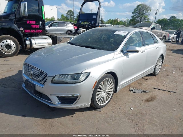 2017 LINCOLN MKZ 3LN6L5E96HR612572 Photo 1