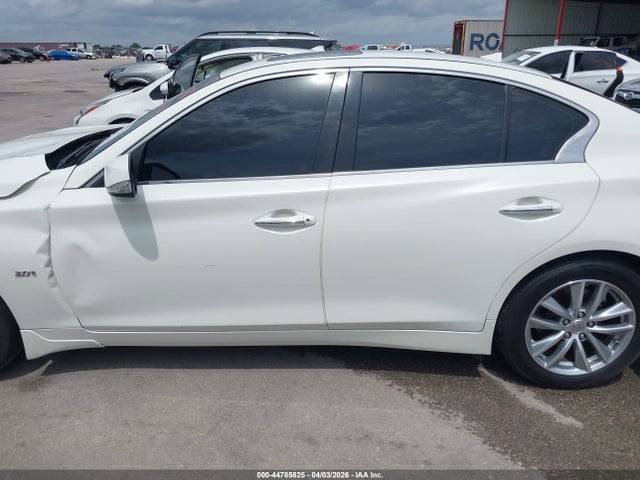 2017 Infiniti Q50 2.0t Premium მანქანა იყიდება აუქციონზე, vin: JN1CV7AP4HM640562, აუქციონის ნომერი: 44785825