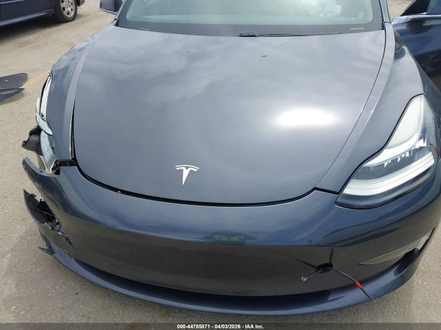 2018 Tesla Model 3 Long Range/performance მანქანა იყიდება აუქციონზე, vin: 5YJ3E1EB3JF065927, აუქციონის ნომერი: 44785871