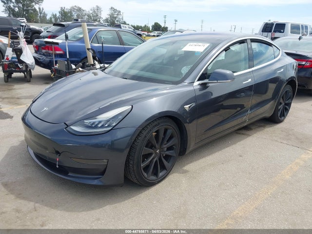 2018 Tesla Model 3 Long Range/performance მანქანა იყიდება აუქციონზე, vin: 5YJ3E1EB3JF065927, აუქციონის ნომერი: 44785871