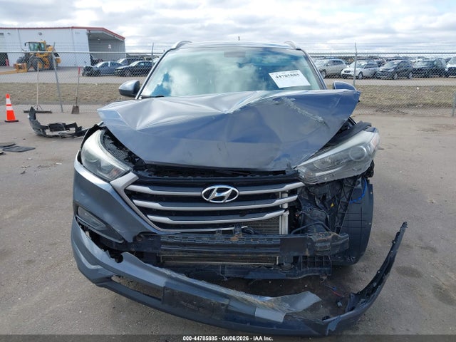 Auction sale of the 2017 Hyundai Tucson Se, vin: KM8J33A42HU252833, lot number: 44785885
