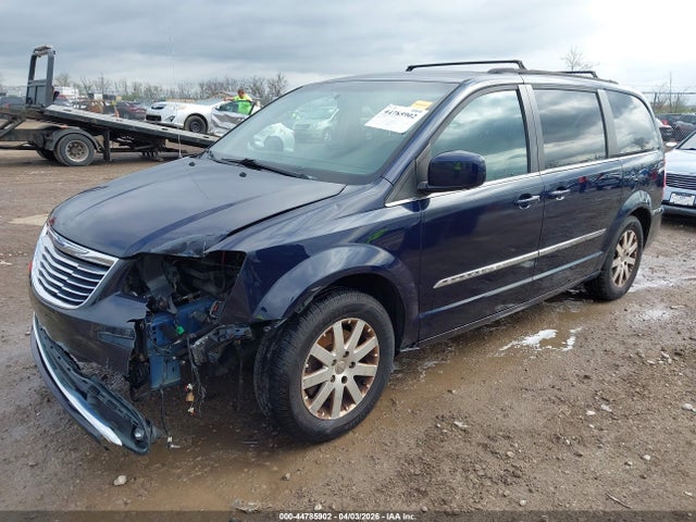 Продаж на аукціоні авто 2015 Chrysler Town & Country Touring, vin: 2C4RC1BG4FR562237, номер лоту: 44785902