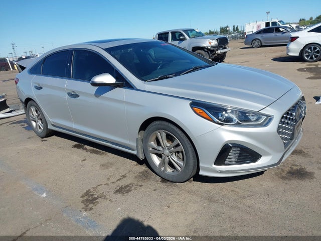 2019 HYUNDAI SONATA 5NPE34AFXKH813889